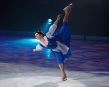 「ディズニー・オン・アイス」より。