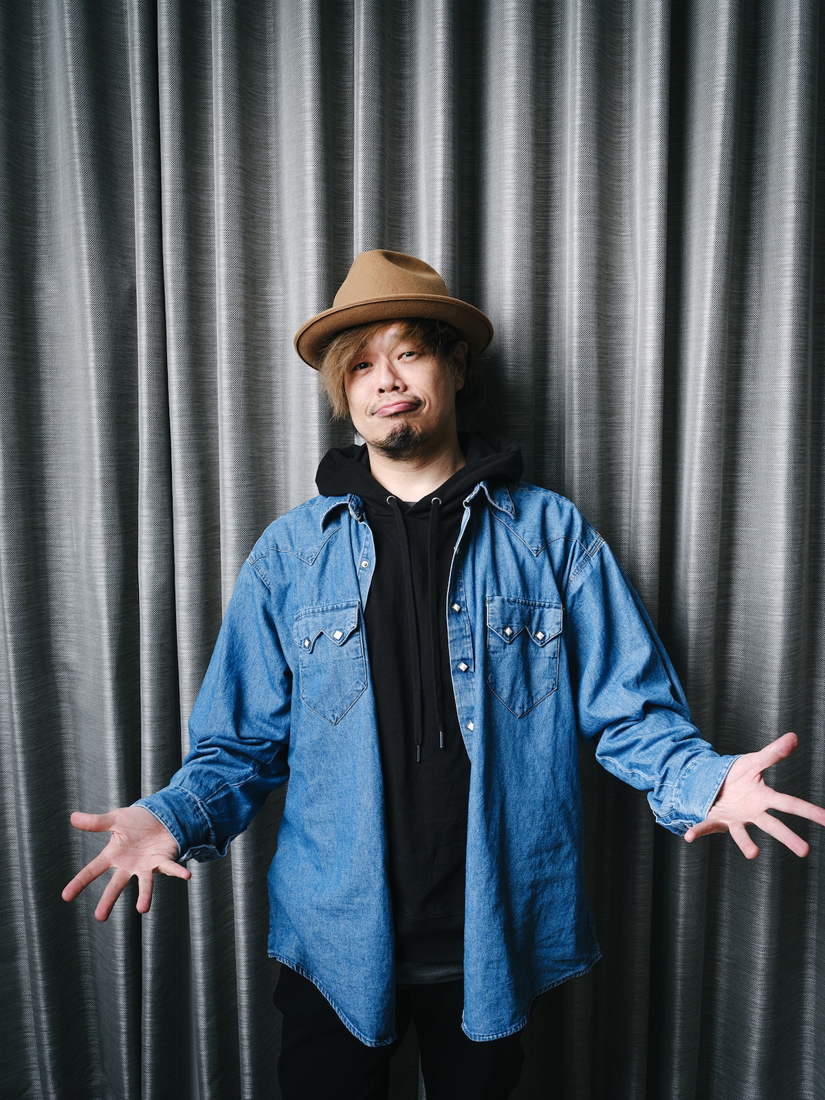 TAKUMA(Vo, G / 10-FEET)