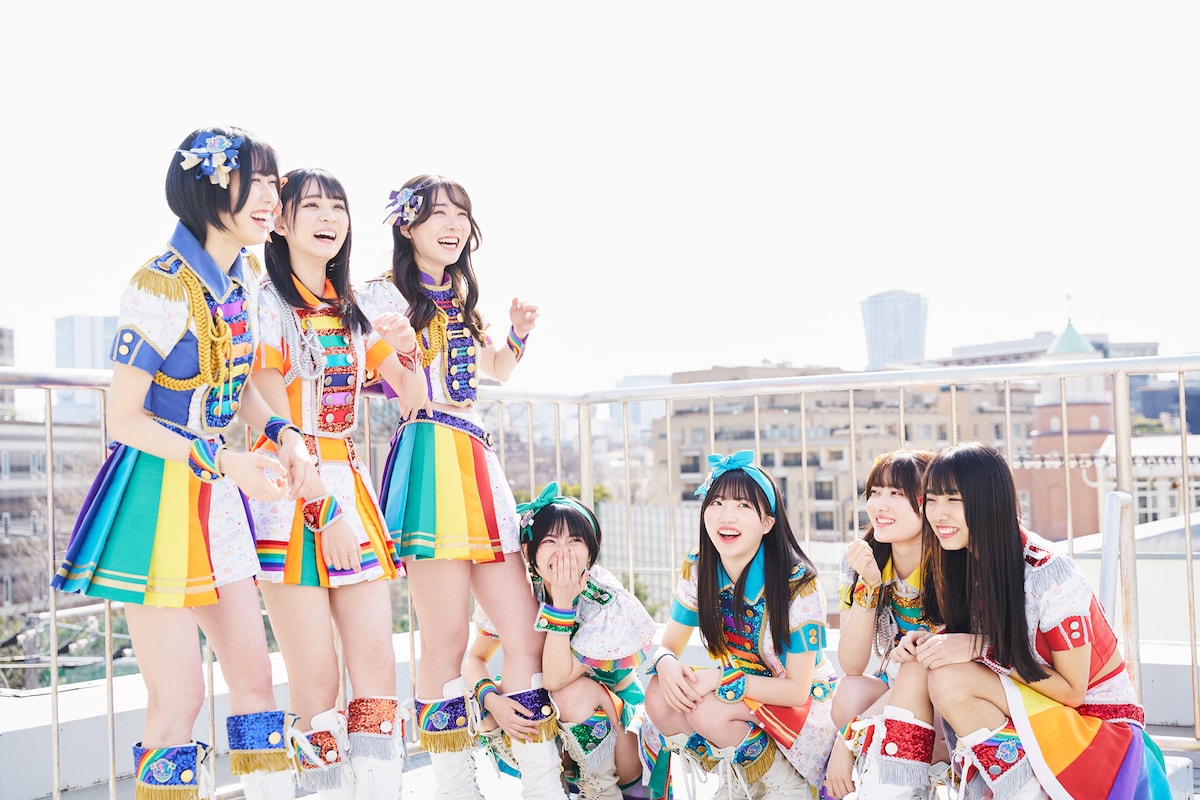 左から隈本茉莉奈、石原愛梨沙、鶴見萌、岡田彩夢、大和明桜、大塚望由、清水理子。