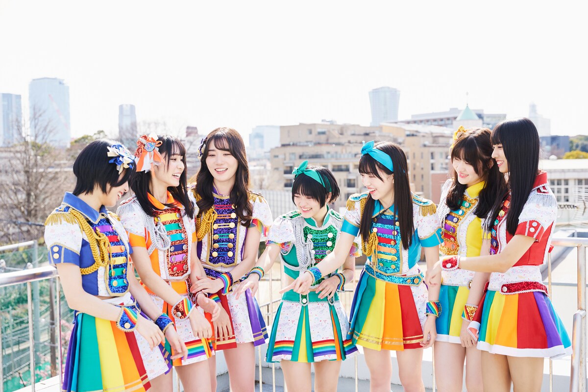 左から隈本茉莉奈、石原愛梨沙、鶴見萌、岡田彩夢、大和明桜、大塚望由、清水理子。