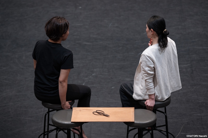 第22回AAF戯曲賞受賞作「とりで」ワークインプログレス試演会より、羽鳥嘉郎演出版の公演の様子。©︎HATORI Naoshi