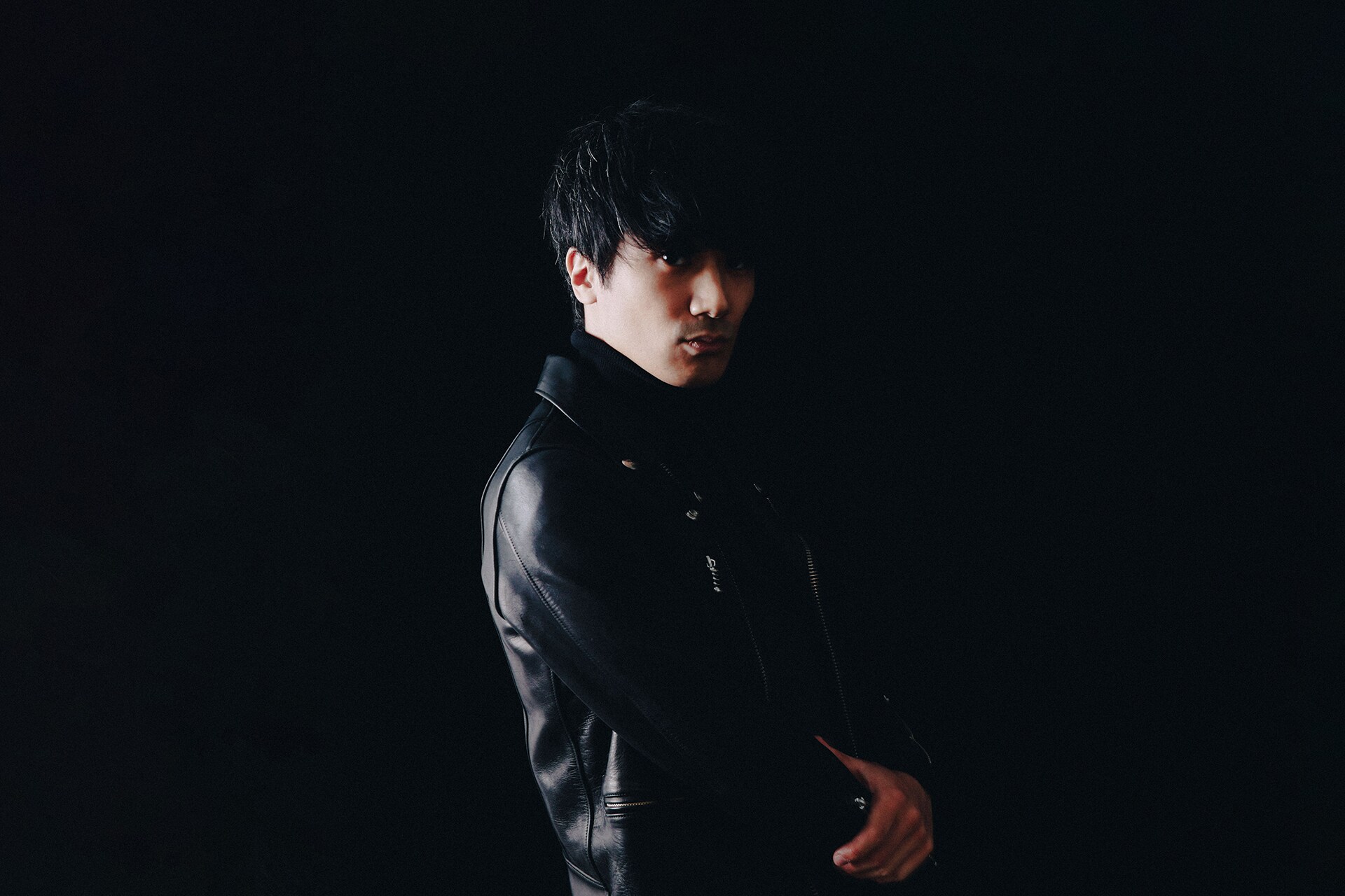 a flood of circle「伝説の夜を君と」佐々木亮介ソロインタビュー