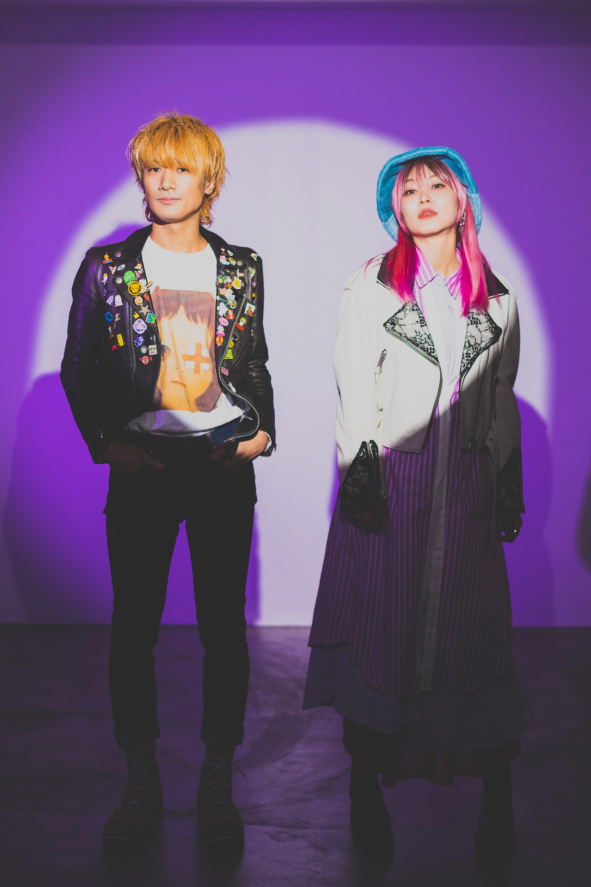 左から佐々木亮介（a flood of circle）、LiSA。