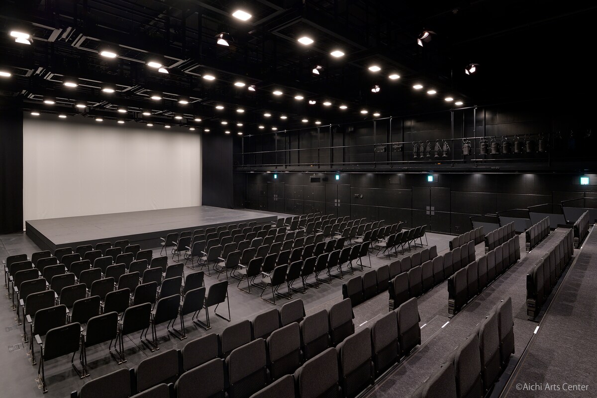 愛知県芸術劇場 小ホール
