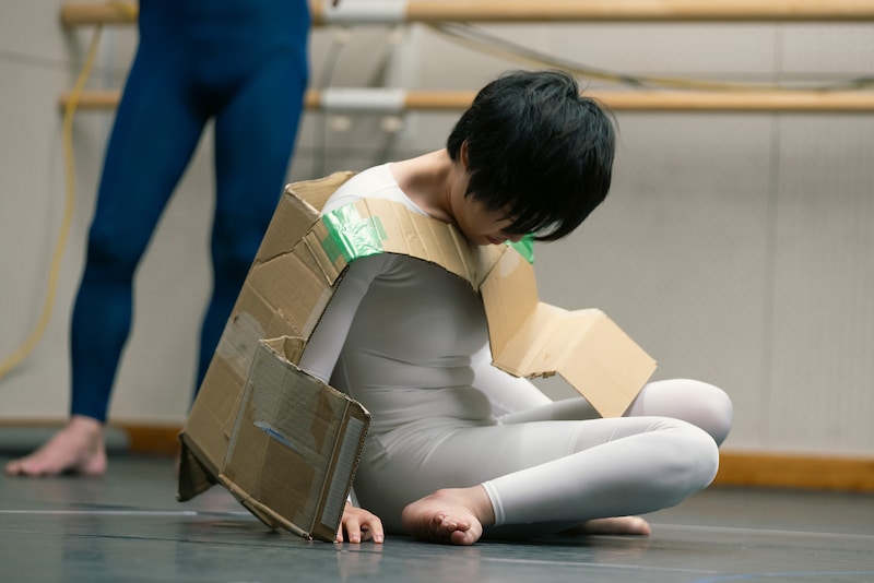 態変「BRAIN（ブレイン）」稽古の様子。