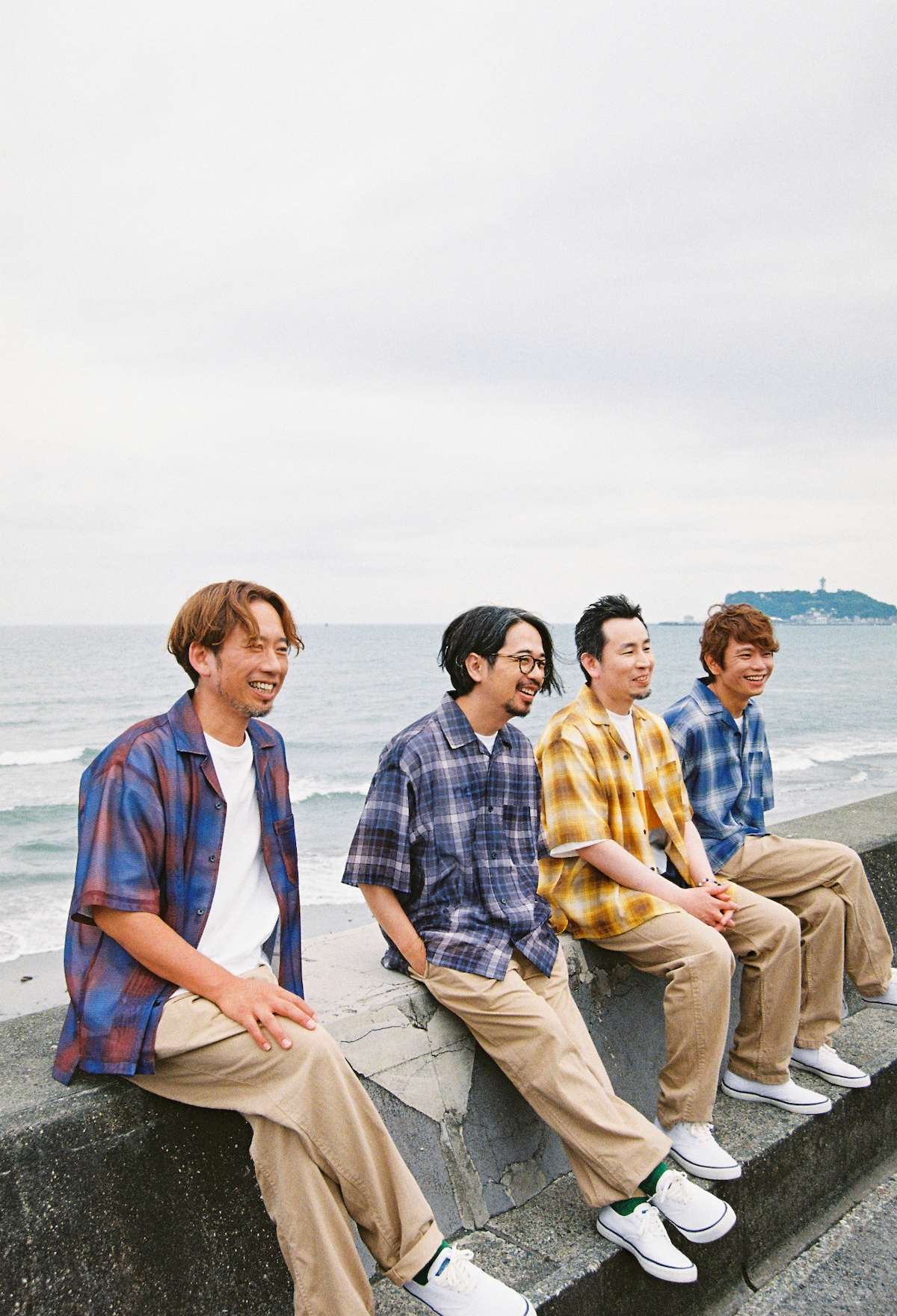 ASIAN KUNG-FU GENERATION