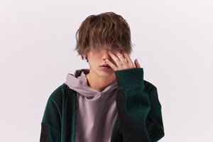 秋山黄色「ONE MORE SHABON」インタビュー｜夜にもがくみんなに報われてほしい、強がる生き方を肯定する3rdアルバム完成