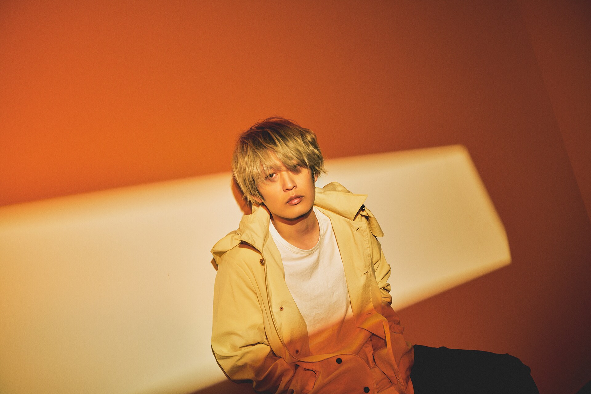 Alexandros]自由な発想で作り上げた新曲「todayyyyy」を携え、激動の