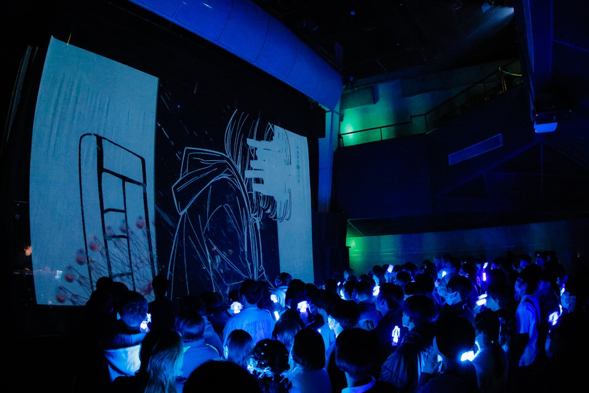 雨宿り1stワンマンライブ「傘をなくして」の様子。（撮影：江藤はんな［SHERPA+］）