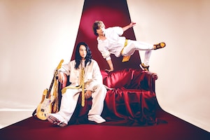 ポップデュオAmber'sがメジャーデビュー、2人の今を詰め込んだ初EP「AUTHENTIC」