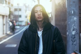 アンと私1stアルバム「FALL DOWN 2」特集｜“ロクでもない男”が見ている普通の景色とは