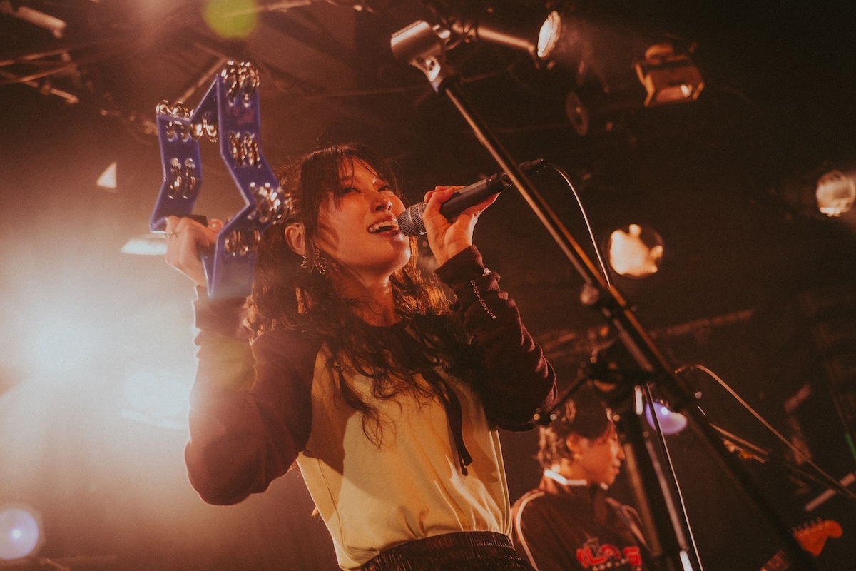 石野理子（Vo）