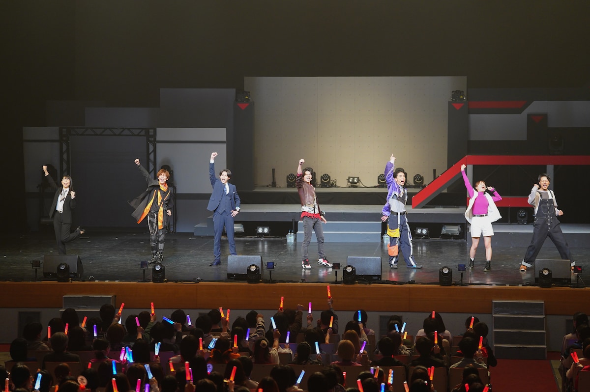 「爆上戦隊ブンブンジャー ファイナルライブツアー2025」名古屋公演のエンディングより