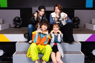 後列左から日野友輔、庄司浩平。前列左から知念英和、宮部のぞみ