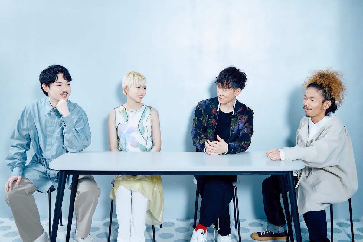 左からatagi、PORIN、蔦谷好位置、モリシー。