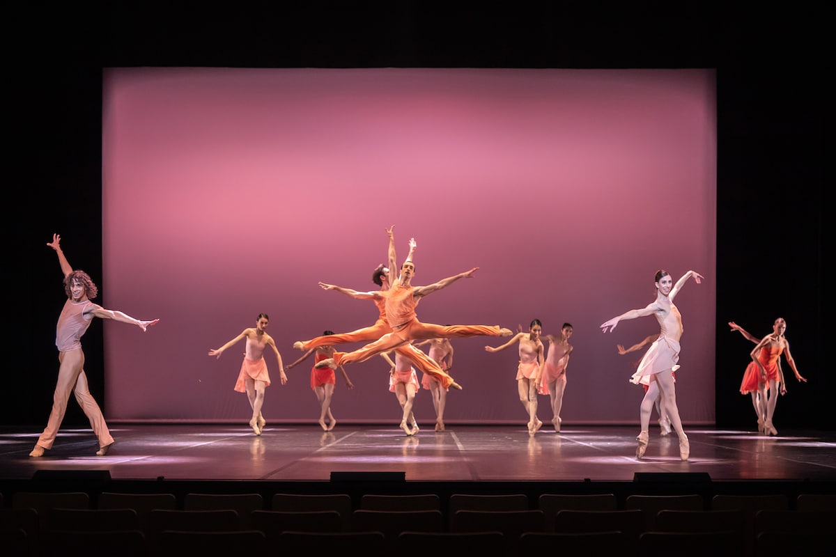 モーリス・ベジャール・バレエ団「コンセルト・アン・レ」2023年公演より。©BBL-Gregory Batardon