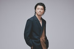 KREVAインタビュー｜ラップ×フルオーケストラの新境地、プロデューサー武部聡志とともに挑む未知の音楽体験