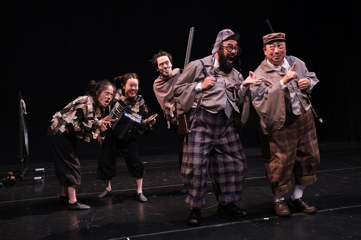 鳥の劇場「注文の多い料理店」より。