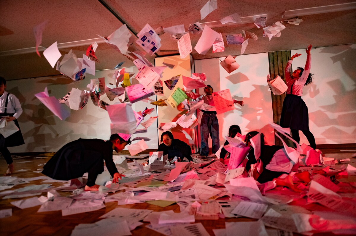 とことこダンサーズ「きいろとハピネス」より。