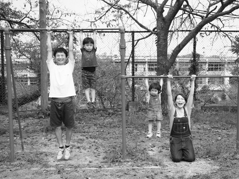 「小鳥の家族」より。