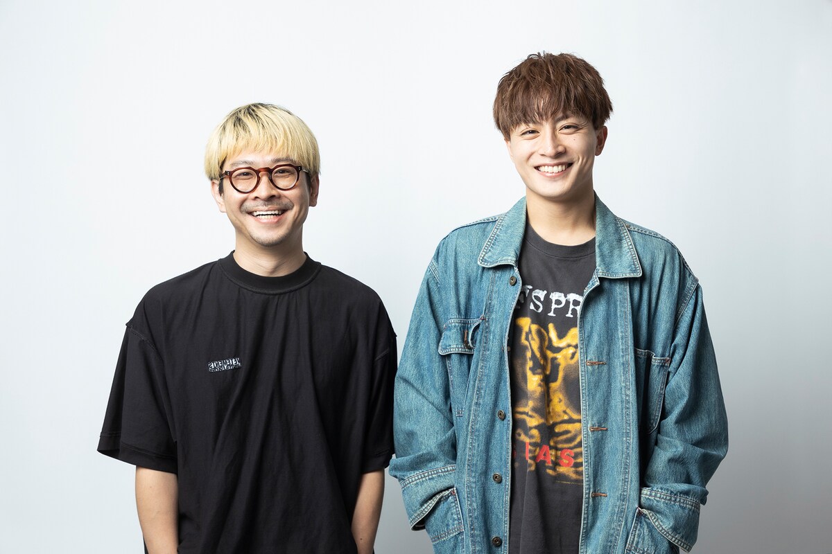 左から渡辺淳之介、白濱亜嵐。