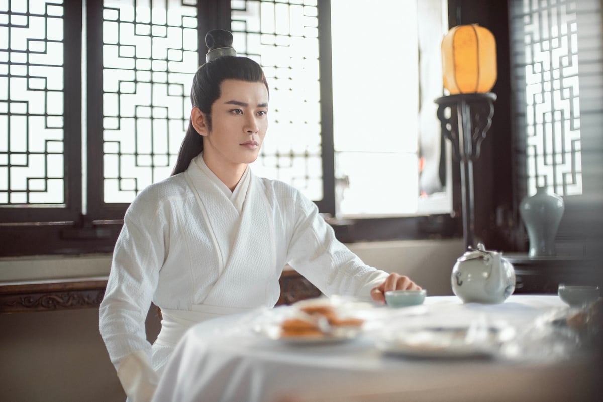 中国ドラマ「恋心が芽吹く頃～Blooming Days～」より、ホアン・ヨウミン演じる呂北逸。