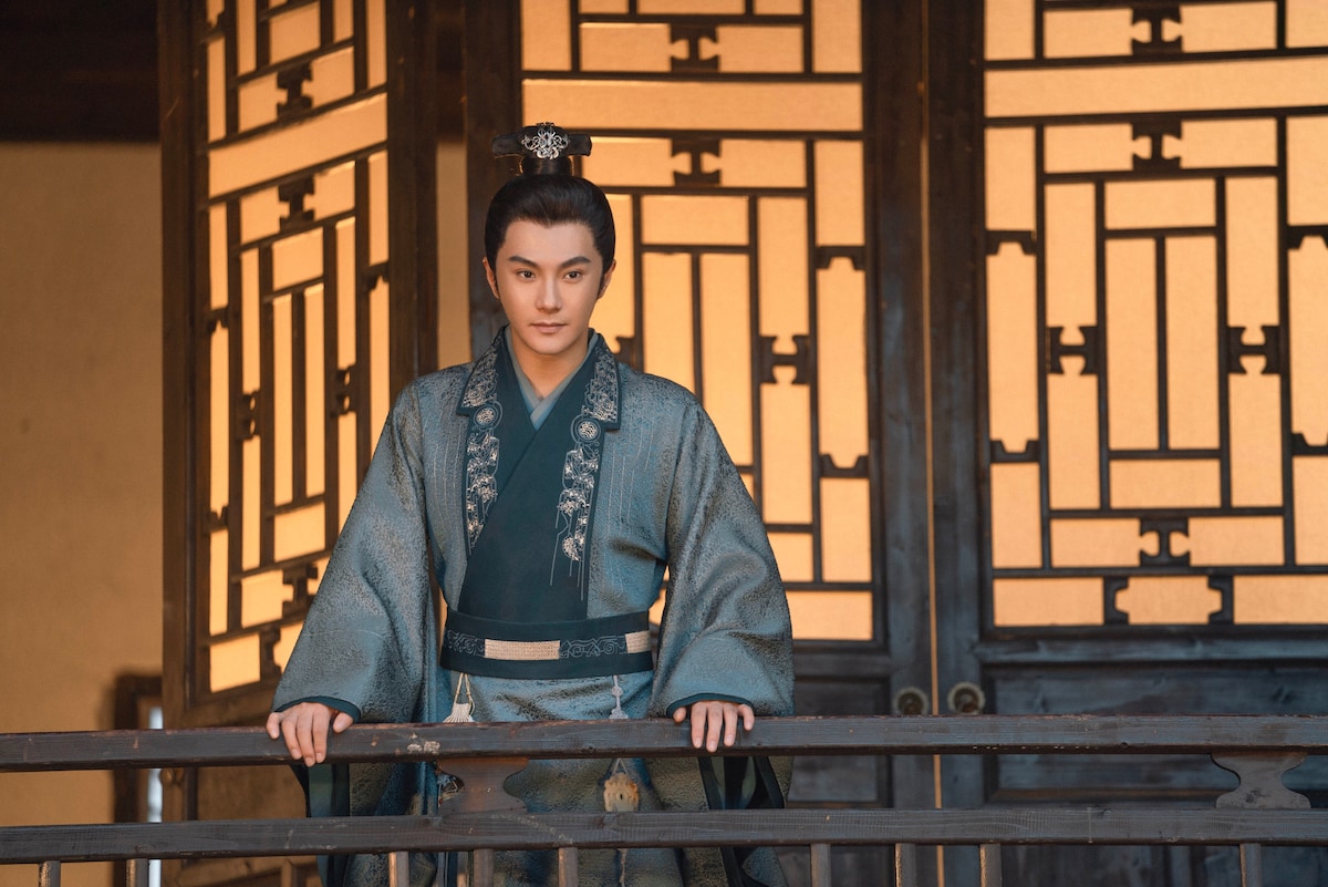 中国ドラマ「恋心が芽吹く頃～Blooming Days～」より、シェン・タイ演じる第四子の賀連修。