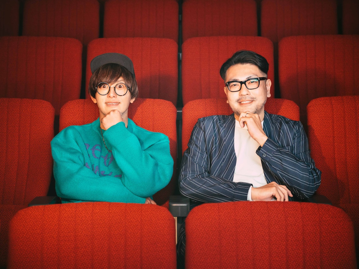 左から田邊駿一（BLUE ENCOUNT）、耶雲哉治。