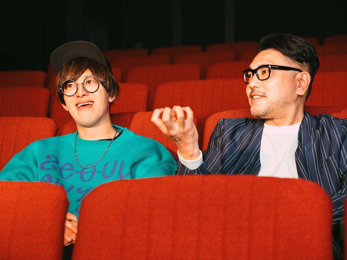 左から田邊駿一（BLUE ENCOUNT）、耶雲哉治。