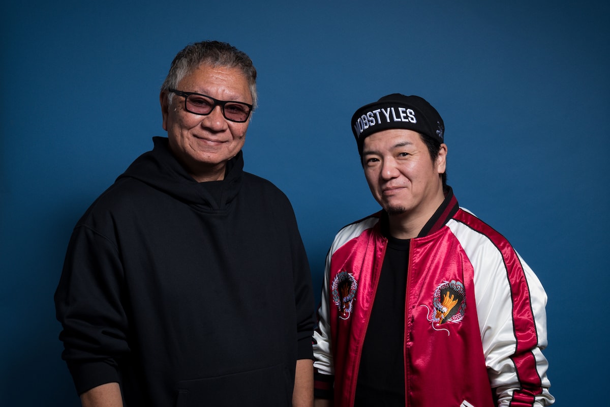 左から三池崇史、やべきょうすけ