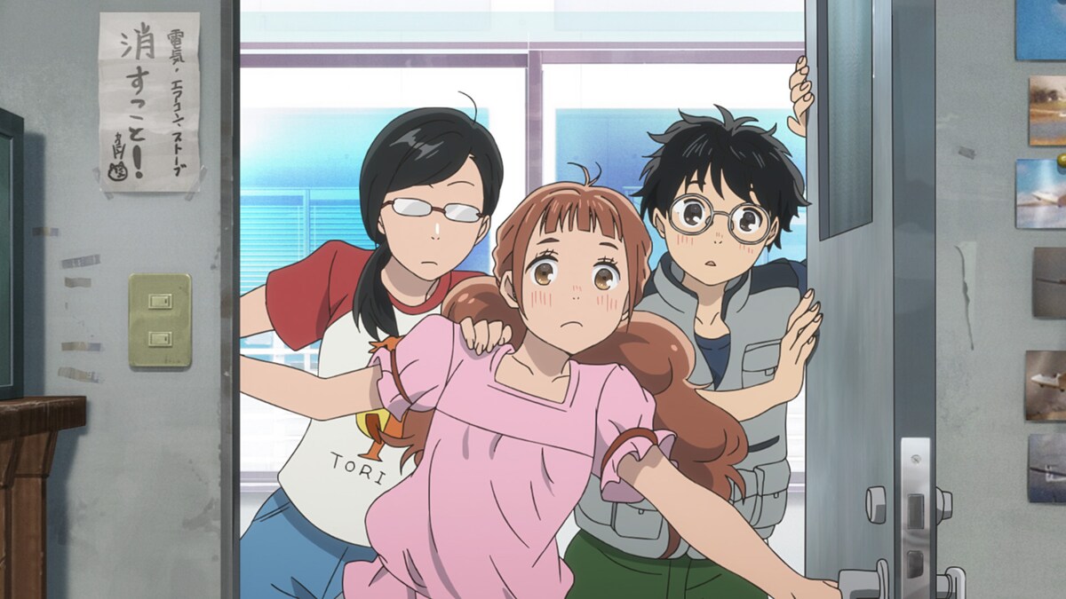 映画「ブルーサーマル」より、たまきと同期の3人。左から牧綾子、室井ゆかり、成原映太。