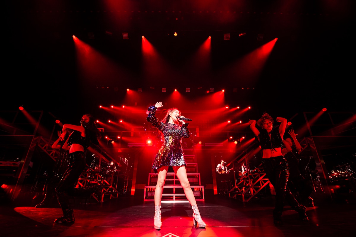 「BoA 20th Anniversary FILM LIVE ～TOUR EDITION～」より。