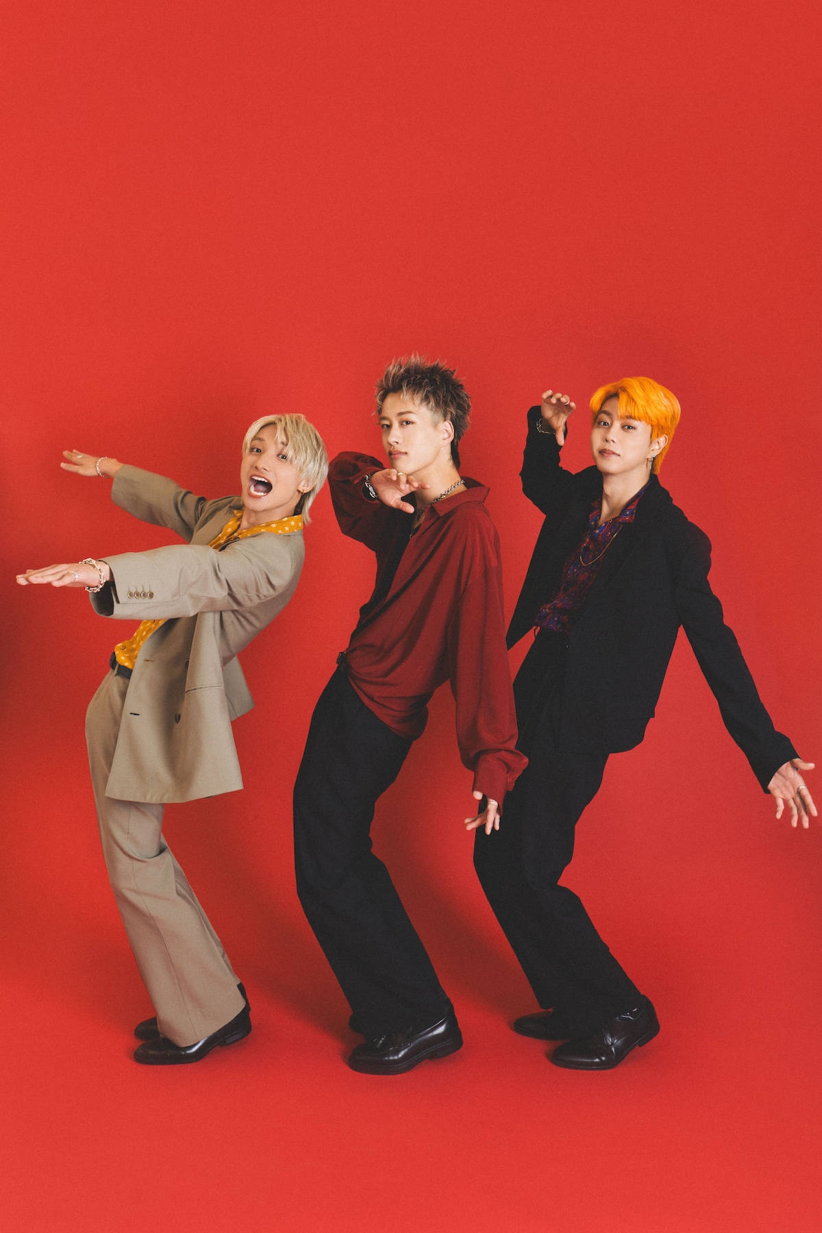 左からFUMIYA、MORRIE、SEIYA。