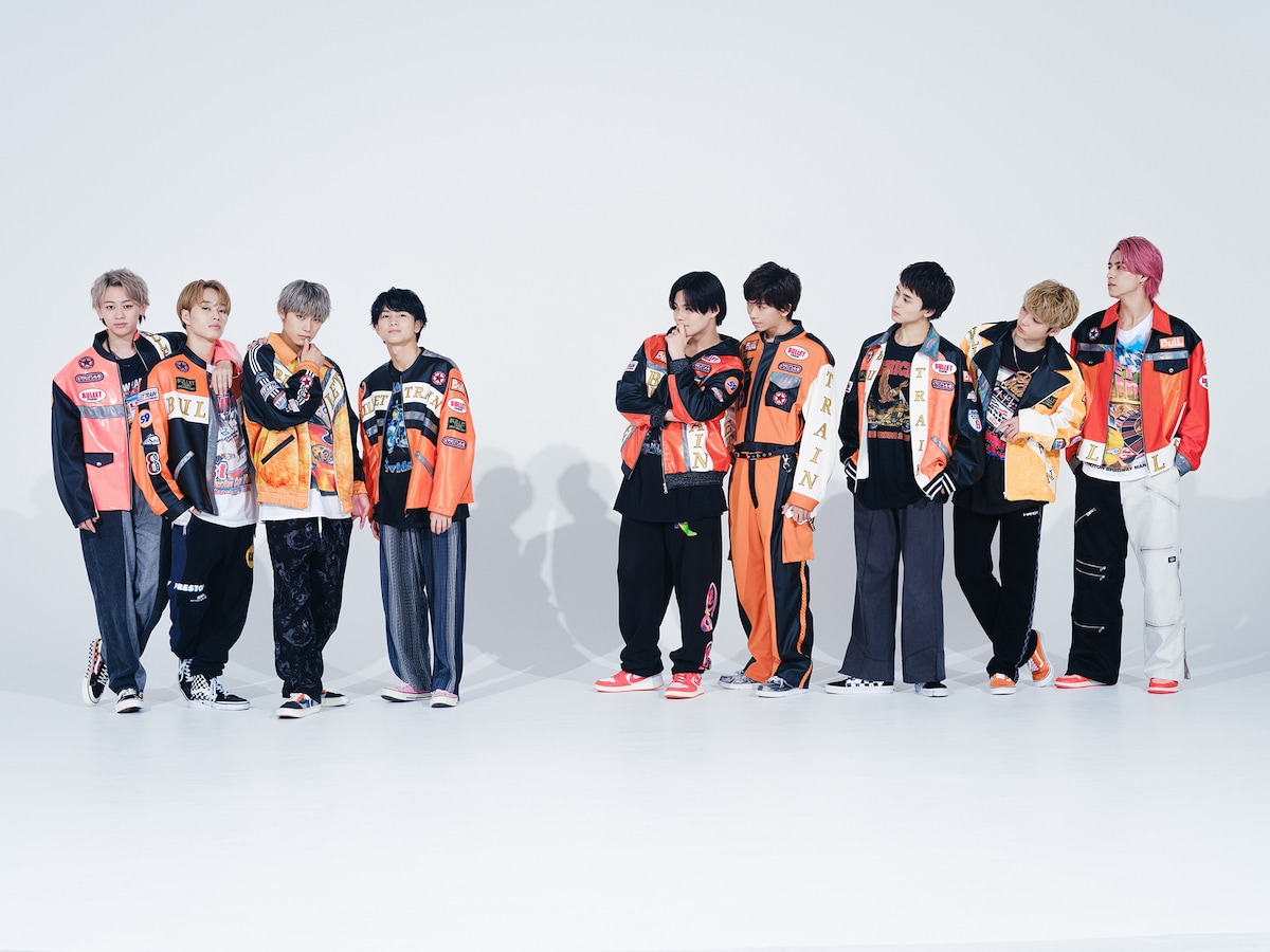 超特急の新メンバーとオリジナルメンバー。