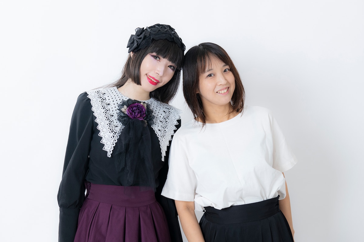 左から白永歩美、一ノ瀬めぐみ。