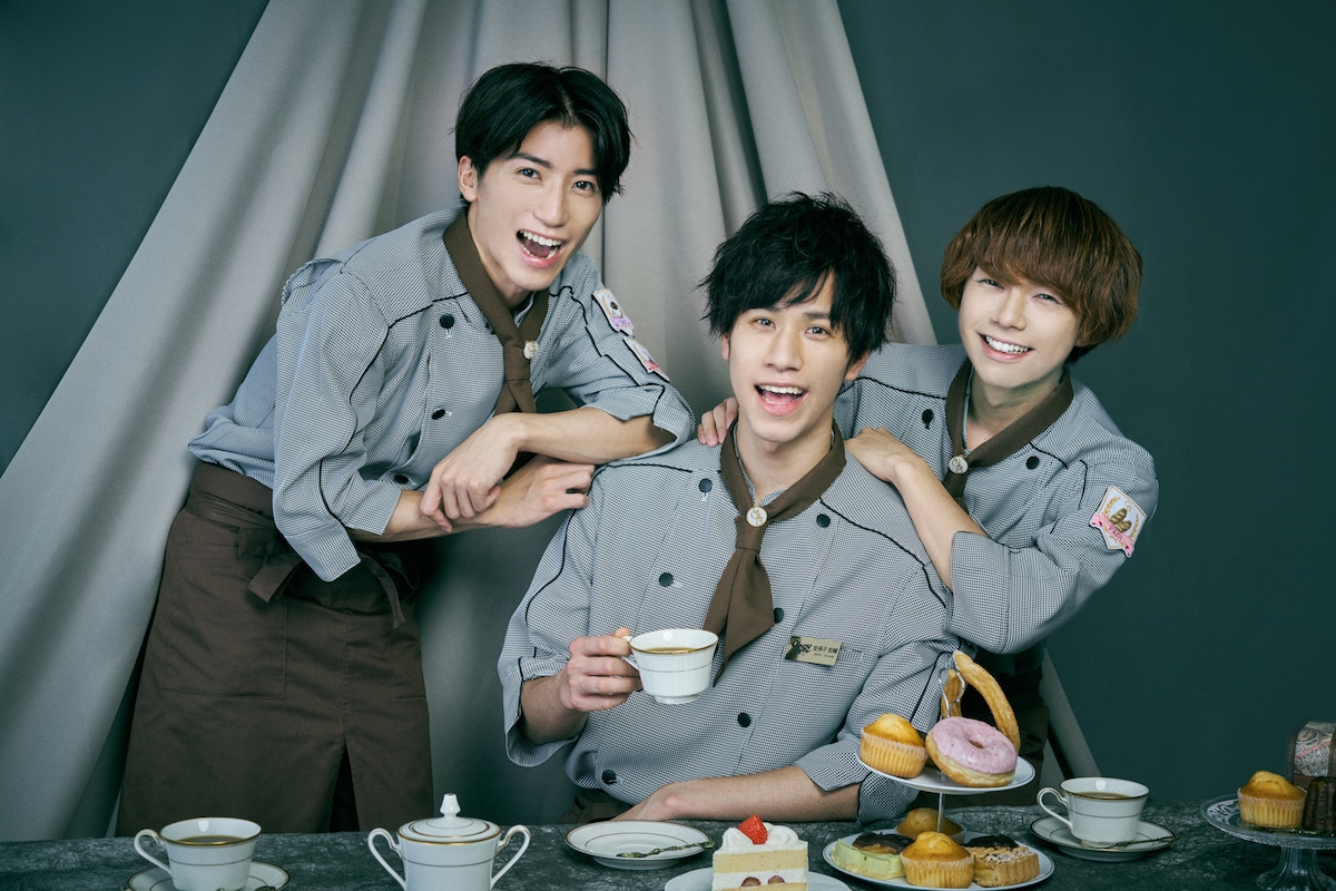 左から奥谷知弘、安孫子宏輔、福留瞬。