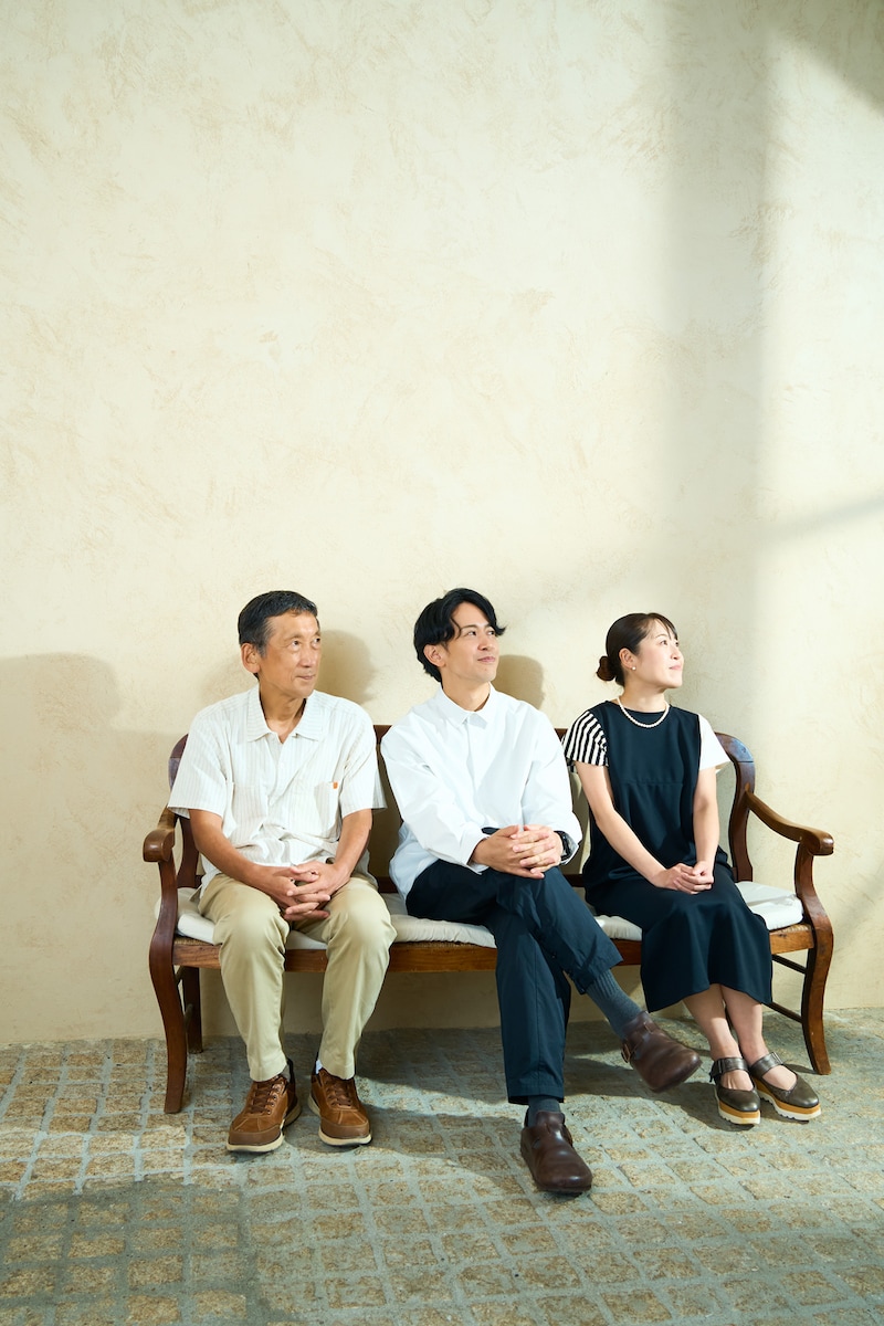 左から成井豊、鍛治本大樹、林貴子。