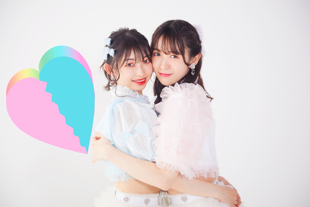 左から辻野かなみ、小泉遥香。