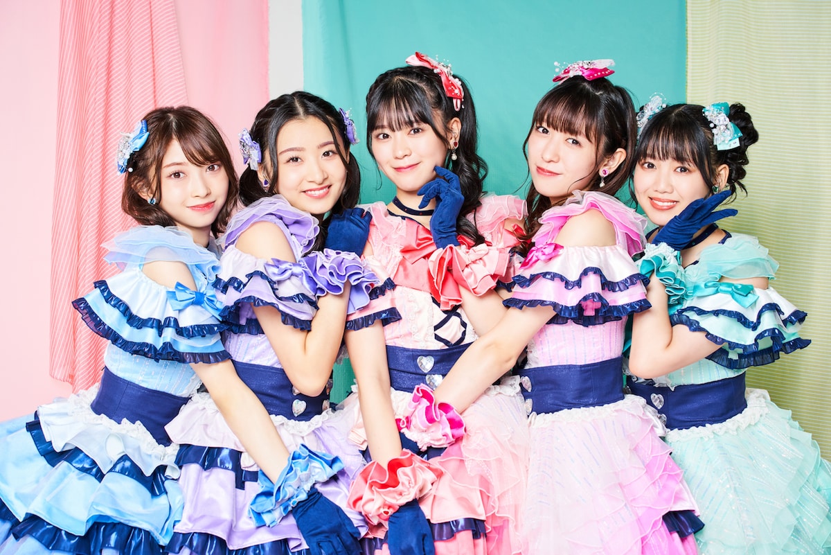 左から辻野かなみ、杏ジュリア、坂井仁香、小泉遥香、吉川ひより。