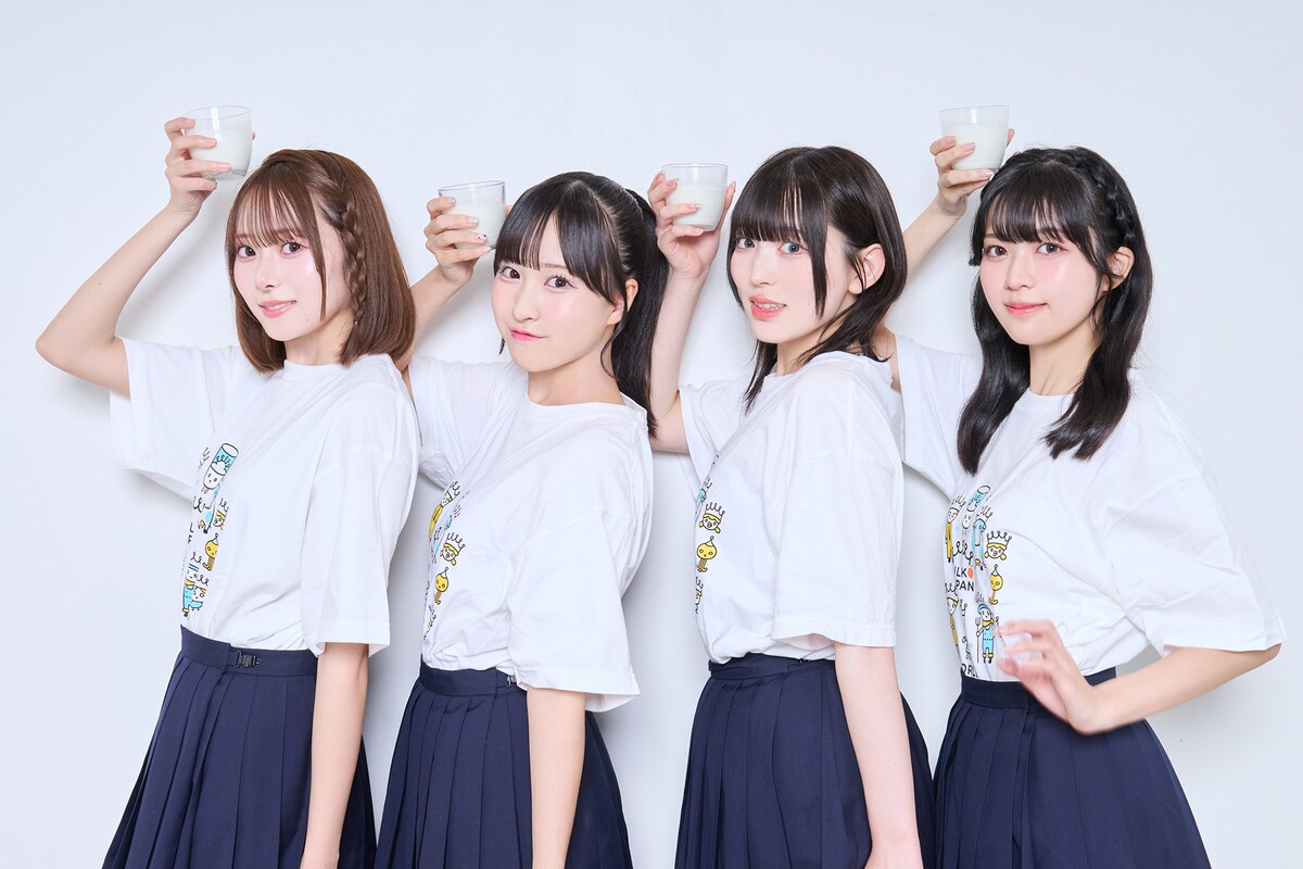 左から橋本桃呼、東山恵里沙、春野莉々、星谷美来。