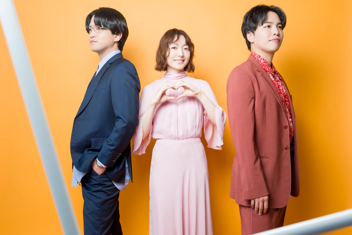 左から石川界人、花澤香菜、石谷春貴