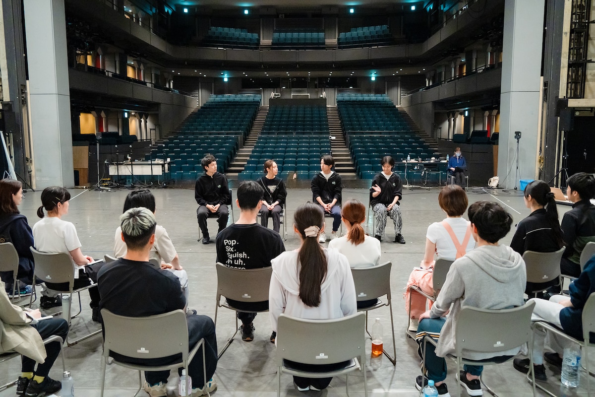 座談会の様子。