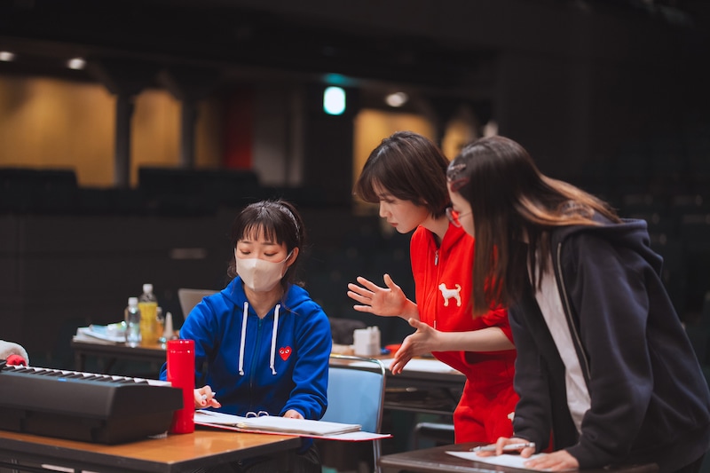 「アンサンブルデイズ」歌唱稽古の様子。