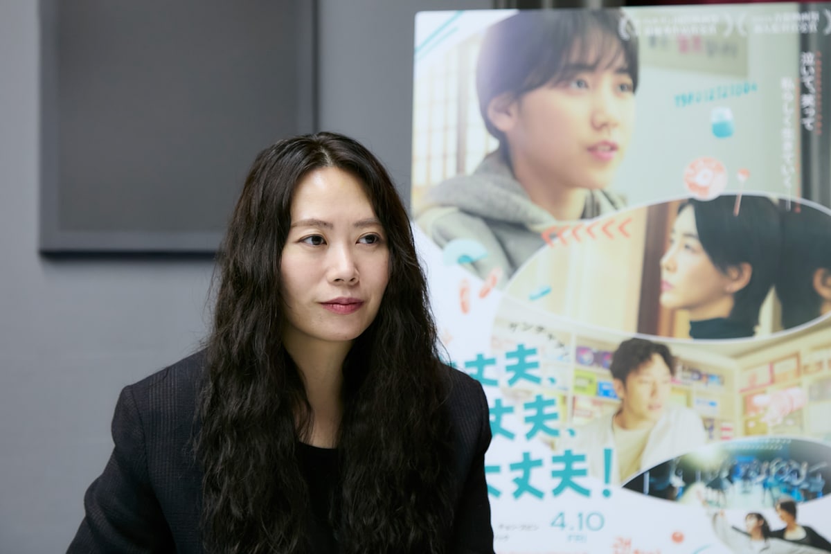 長編デビュー作「大丈夫、大丈夫、大丈夫！」が第74回ベルリン国際映画祭Generation Kplus部門の最優秀作品賞にあたるクリスタルベア賞を受賞したキム・ヘヨン