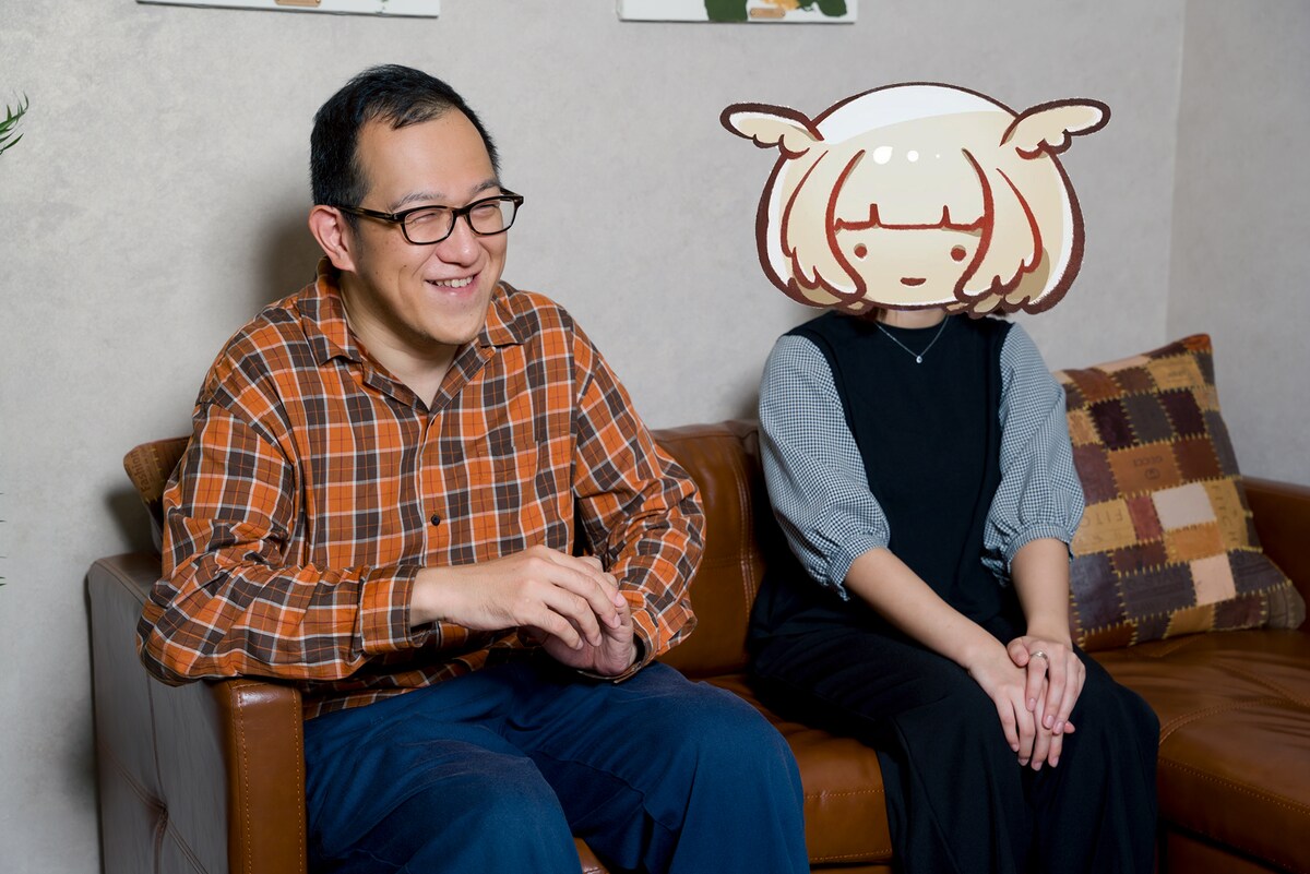 上田誠、愛須メノウ。