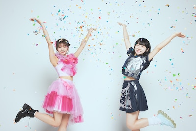 星名美怜（左）と高咲陽菜（右）。