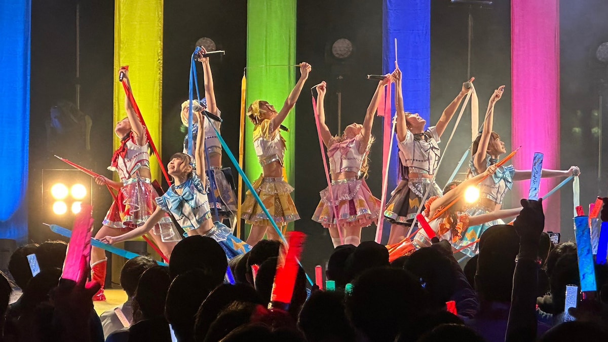 でんぱ組.inc全国ツアー2022「電電電電電電電電電!!!!!!!!!」東京・ステラボール公演の様子。（撮影：チェリーマン）