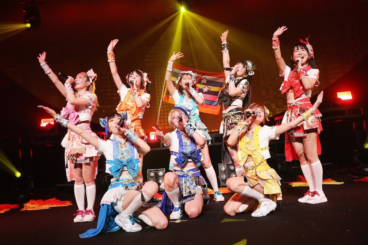 「ONE NATION UNDER THE DEMPA TOUR」東京・J:COMホール八王子公演の様子（撮影：チェリーマン）。