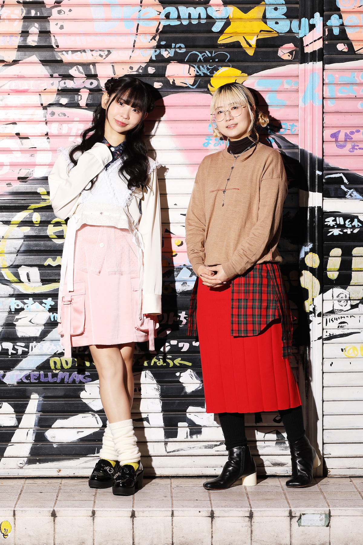 左から古川未鈴、もふくちゃん。