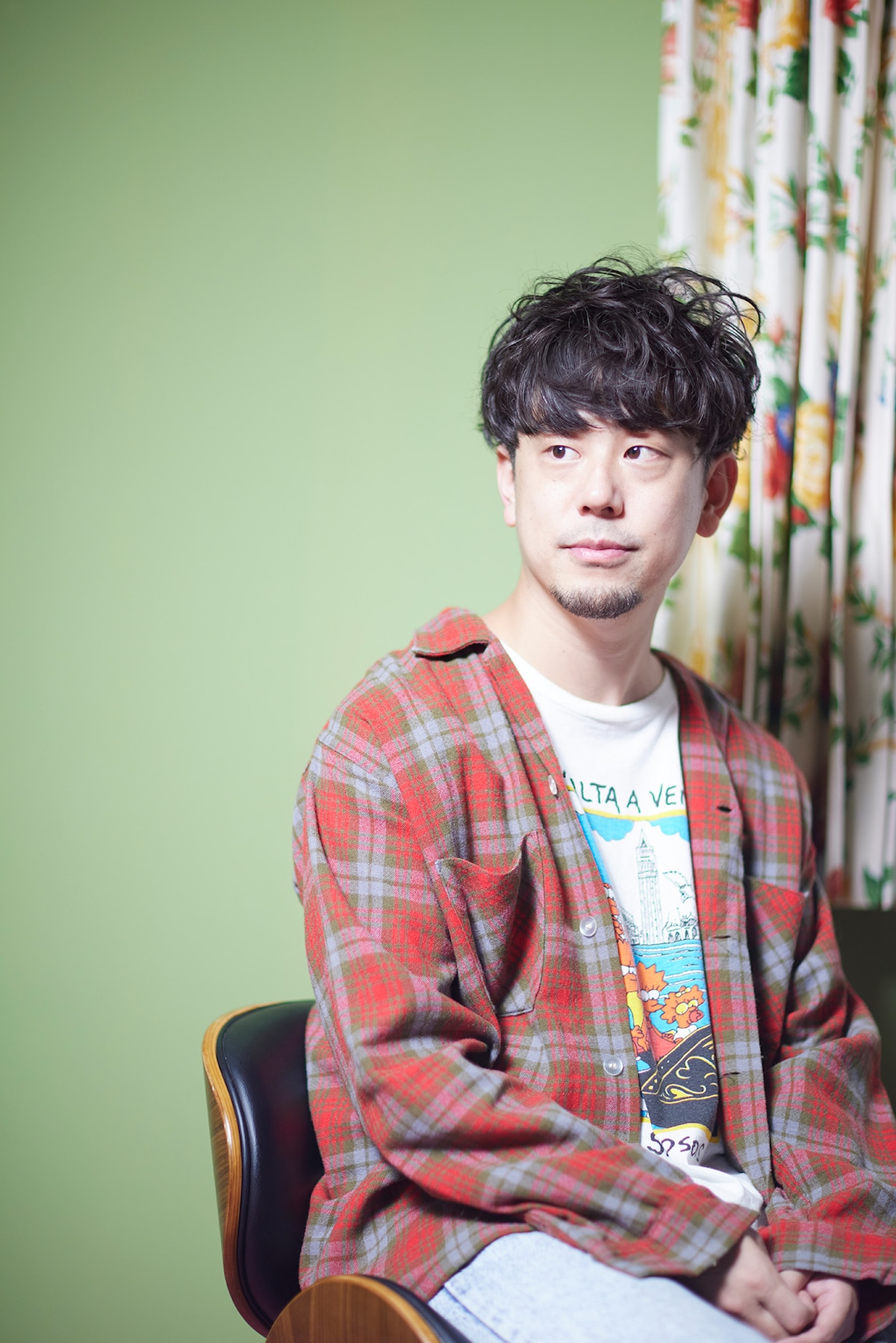 釜中健伍（DENIMS）